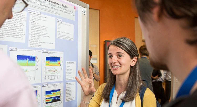 Lina Zafer Hadid på vetenskaplig konferens