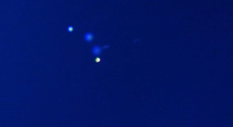 Kvällshimlen precis efter att raketen BROR skickats upp från Esange under torsdag kväll. Kvällshimlen precis efter att raketen BROR skickats upp från Esange under torsdag kväll.