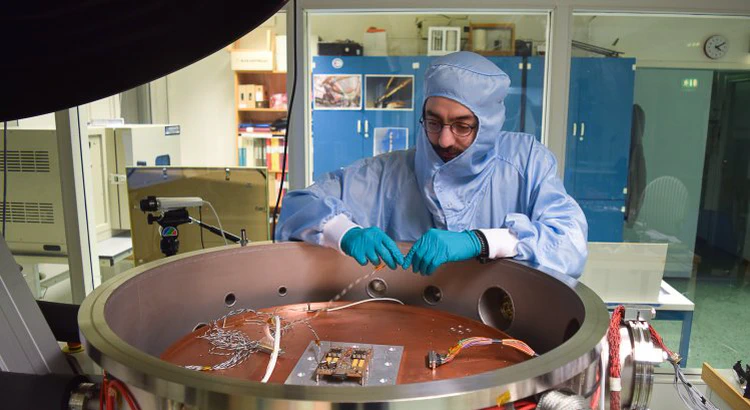 The thermal vacuum chamber and IRF research engineer Atakan Sirin. The thermal vacuum chamber and IRF research engineer Atakan Sirin.