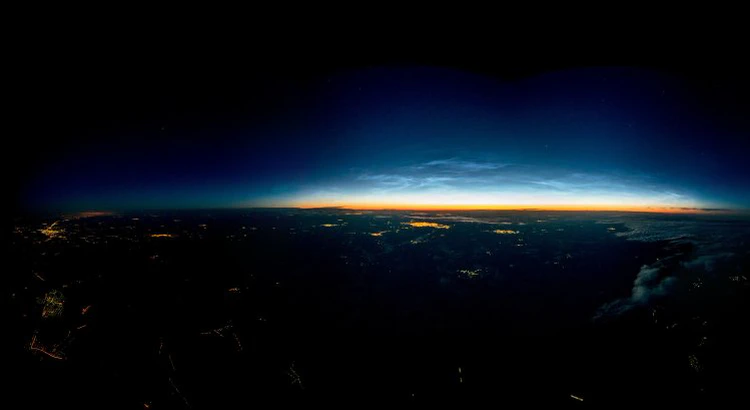 Noctilucent clouds photographed from a balloon above the Moscow area in July 2018 Noctilucent clouds photographed from a balloon above the Moscow area in July 2018
