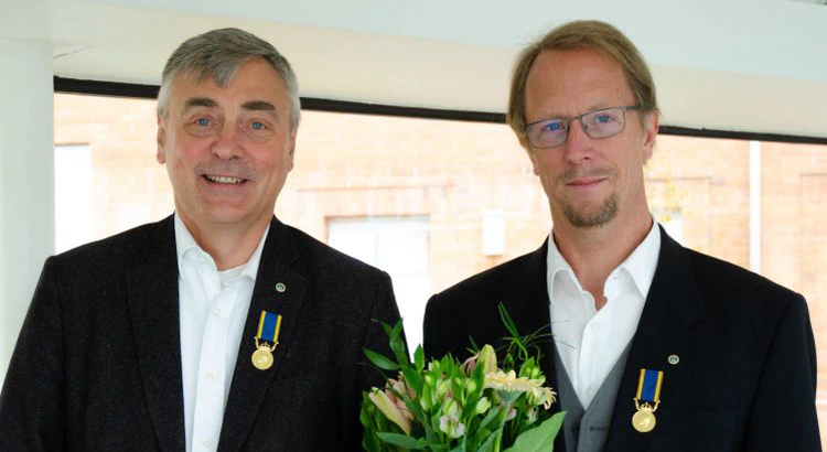 Stas Barabash och Hans Nilsson med medaljer Stas Barabash och Hans Nilsson med medaljer