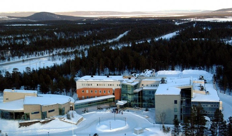 Flygbild av Rymdcampus i vinterskrud Flygbild av Rymdcampus i vinterskrud