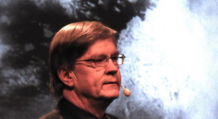 Jan-Erik Wahlund talar på vetenskaplig konferens Jan-Erik Wahlund talar på vetenskaplig konferens