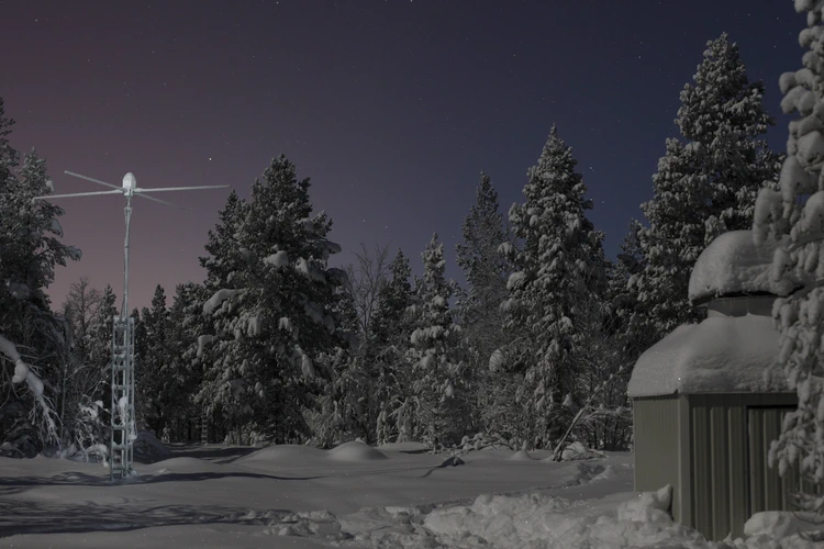 Ionosond - receiver antenna in Kiruna