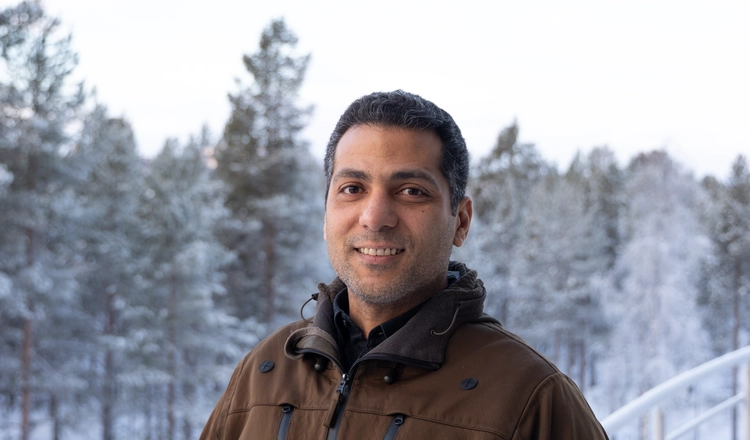 Forskaren Juan Carlos Araújo Cabarcas utvecklar ett 3D-verktyg utifrån data från ALIS_4D och Eiscat Forskaren Juan Carlos Araújo Cabarcas utvecklar ett 3D-verktyg utifrån data från ALIS_4D och Eiscat