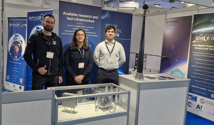 IRF employees at Space Tech Expo in Bremen 2025