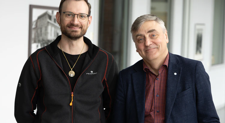 Maximilian Wecker (till vänster i bild) är teknisk projektledare och Stas Barabash (till höger i bild) är forskare för IRF:s medverkan på Ramses. Maximilian Wecker (till vänster i bild) är teknisk projektledare och Stas Barabash (till höger i bild) är forskare för IRF:s medverkan på Ramses.