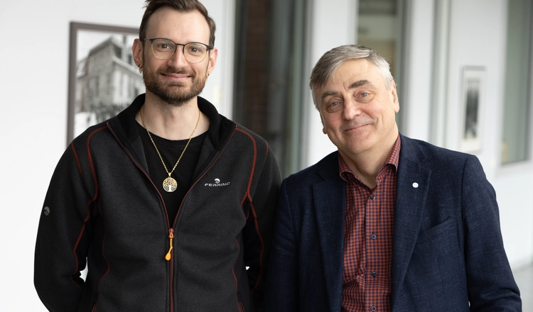 Maximilian Wecker (till vänster i bild) är teknisk projektledare och Stas Barabash (till höger i bild) är forskare för IRF:s medverkan på Ramses. Maximilian Wecker (till vänster i bild) är teknisk projektledare och Stas Barabash (till höger i bild) är forskare för IRF:s medverkan på Ramses.