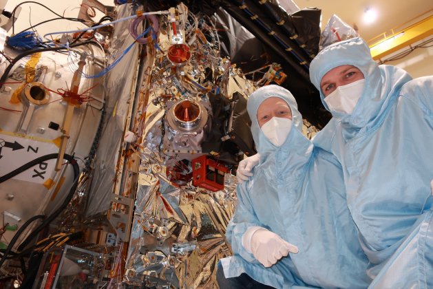 Jupiter-instrument i fokus när forskningsingenjörer besökte Airbus