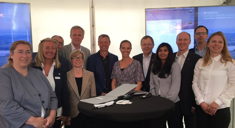 Hur kan rymden utvecklas till en ny svensk basindustri? Den frågan var i fokus på ett fullsatt seminarium på Almedalsveckan, där Luleå tekniska universitet fanns med tillsammans med andra experter, företagsrepresentanter och ledande rymdaktörer.